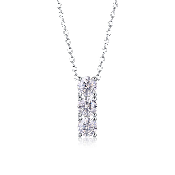 VAVO Round Moissanite Pendant